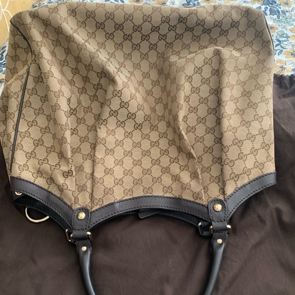 GUCCI Authentic Tote Handbag!!!❤️ - Picture 6 of 6